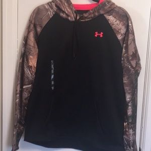 Under Armour Camo hoodie